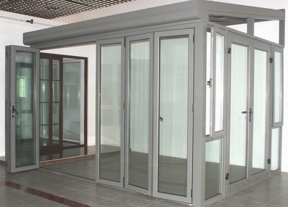 //massaluminium.com/wp-content/uploads/2024/01/aluminium-sliding-doors-fabrication-service-1000x1000-1.jpg